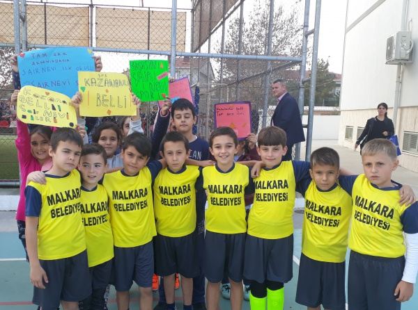 Şair Nevi I.O Futbol takımı okullar arası  futbol turnuvasına  katıldı.